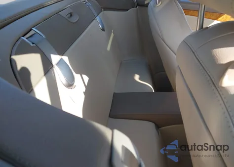 2005 Mercedes-Benz Sl 500 z USA, uszkodzony, nr VIN WDBSK75F05F095851